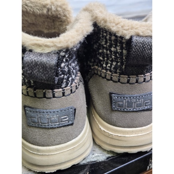 Womens Hey Dude Denny Tan Black Lined Shoes Ankle Boots Size 11 - Picture 8 of 8